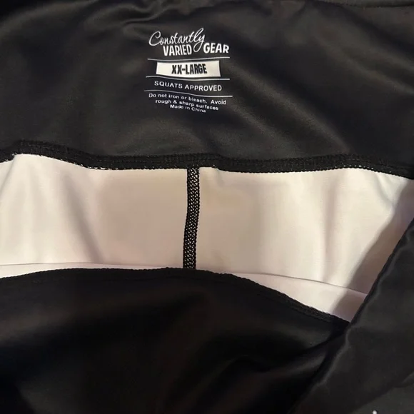 Constantly Varied Gear Santa Skull Capri Leggings - Picture 2 of 5